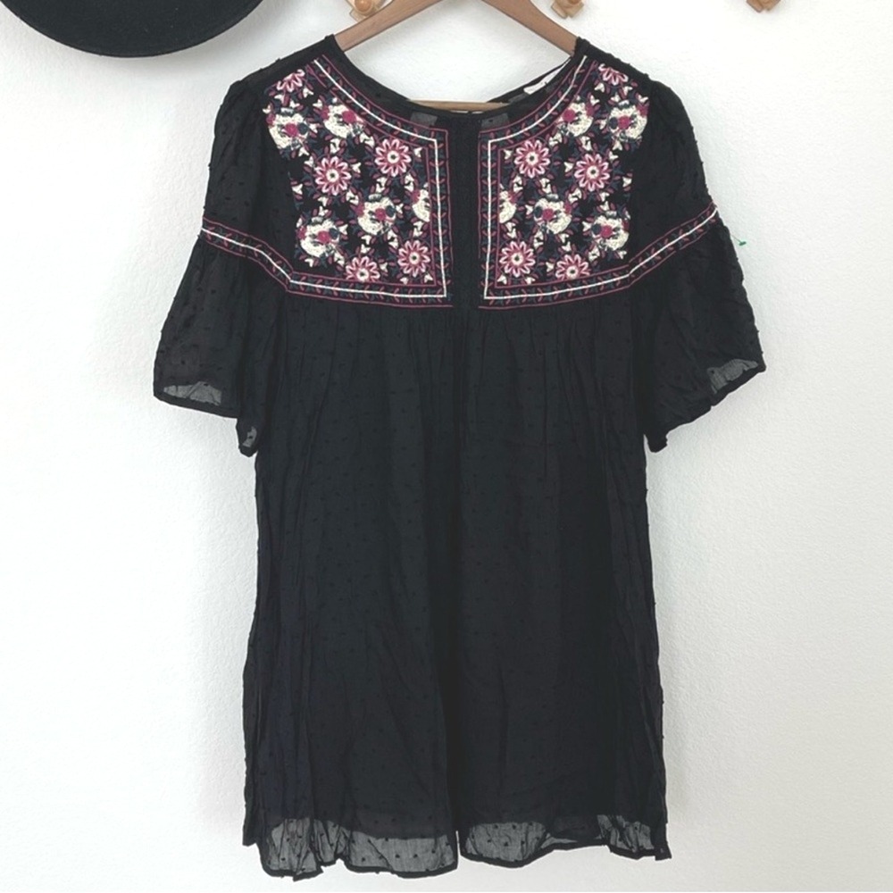 entrance Boutique Dress Embroidered Floral Short Sleeve Boho Bohemian small